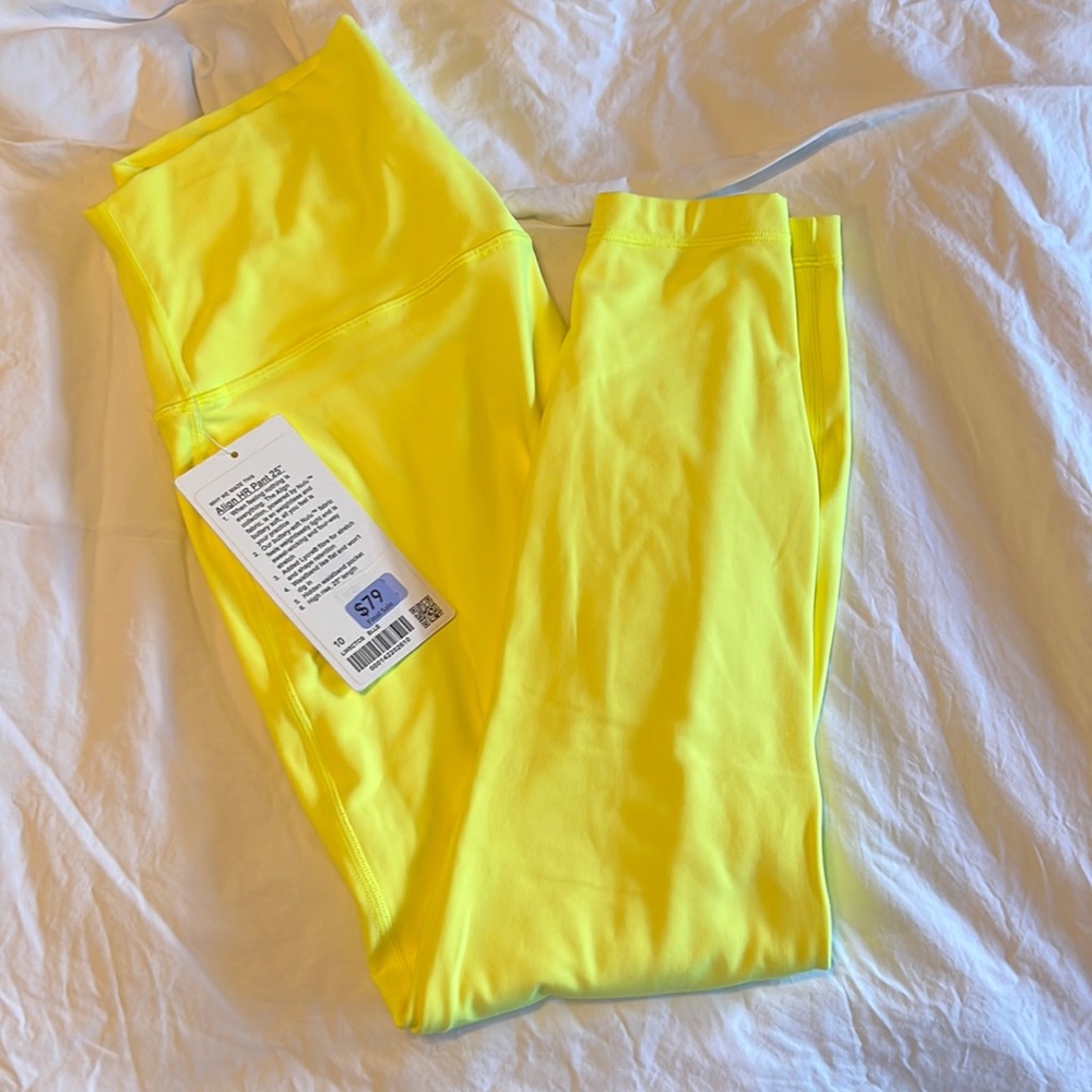 NWT Lululemon align size 10